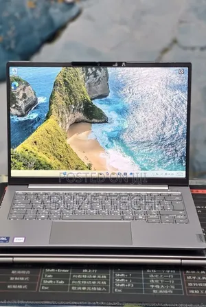 New Laptop Lenovo 16GB Intel Core Ultra 7 SSD 512GB