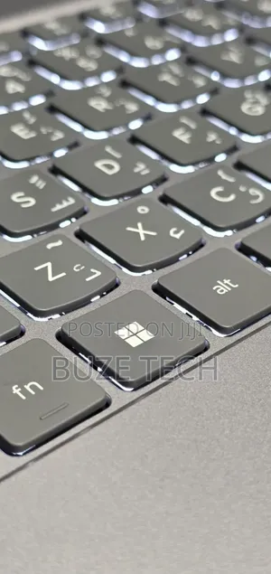 New Laptop Lenovo 16GB Intel Core Ultra 7 SSD 512GB