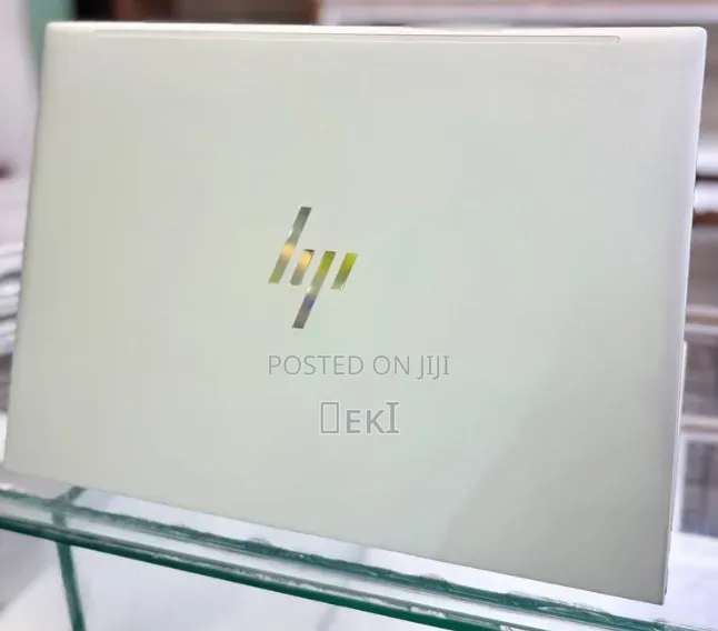 New Laptop HP EliteBook 840 G10 16GB Intel Core i7 SSD 512GB