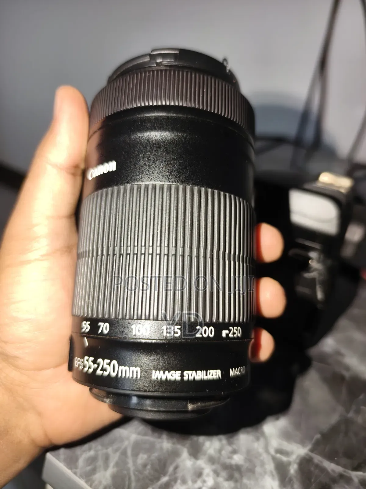 Canon EOS 250D Camera With Zoom Lens