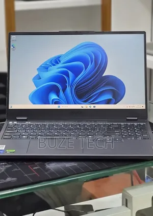 New Laptop Lenovo Legion 5 24GB Intel Core i7 SSD 1T