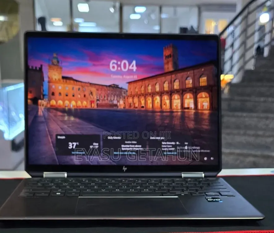 New Laptop HP Spectre X360 16GB Intel Core i7 SSD 512GB
