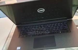 New Laptop Dell XPS 15 16GB Intel Core i9 SSD 512GB