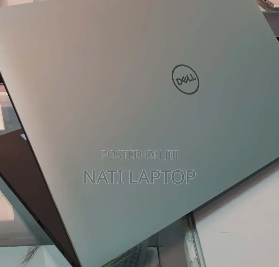 New Laptop Dell XPS 15 16GB Intel Core i9 SSD 512GB