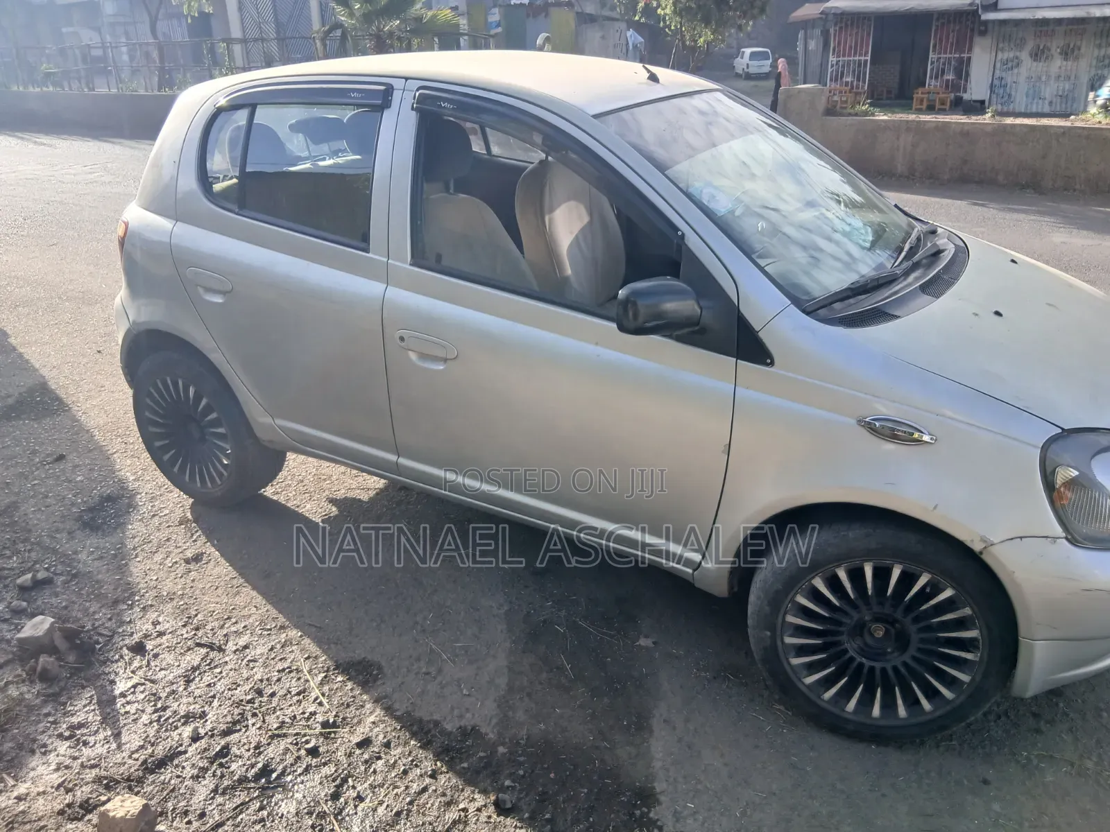 Toyota Yaris 1999 Silver