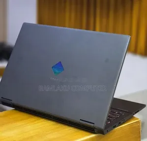 New Laptop HP Omen 15 16GB AMD Ryzen 5 SSD 512GB