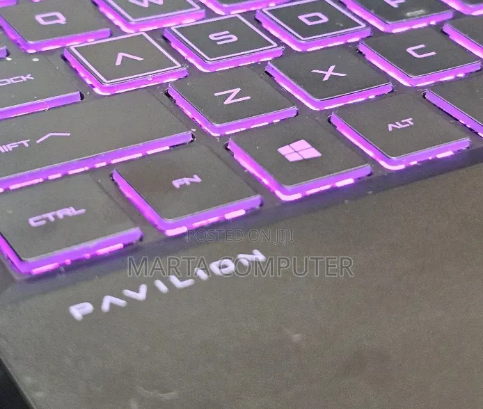 New Laptop HP Pavilion 15 8GB AMD Ryzen 5 SSD 512GB