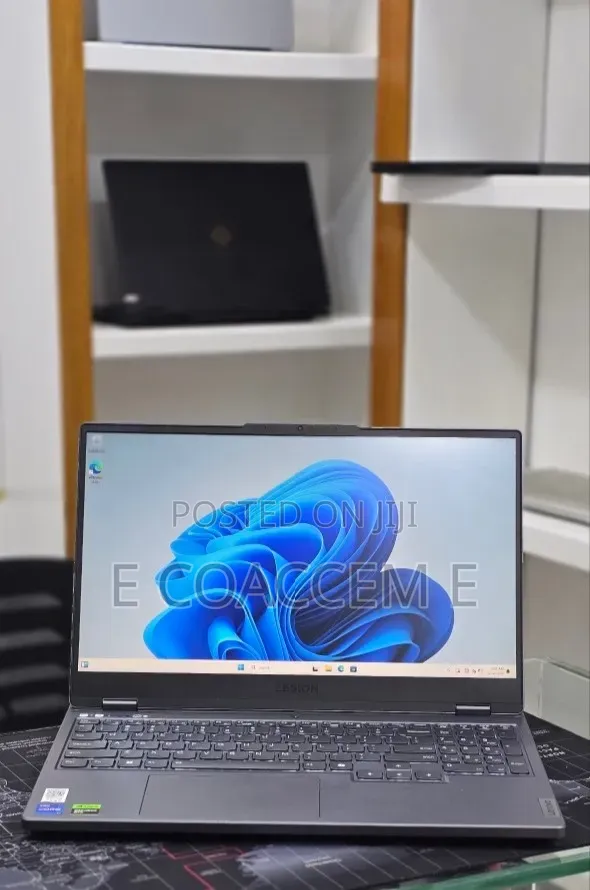 New Laptop Lenovo 16GB Intel Core i7 SSD 1T