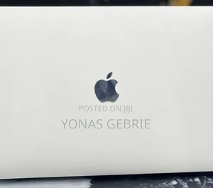 New Laptop Apple MacBook 8GB Apple M2 SSD 512GB