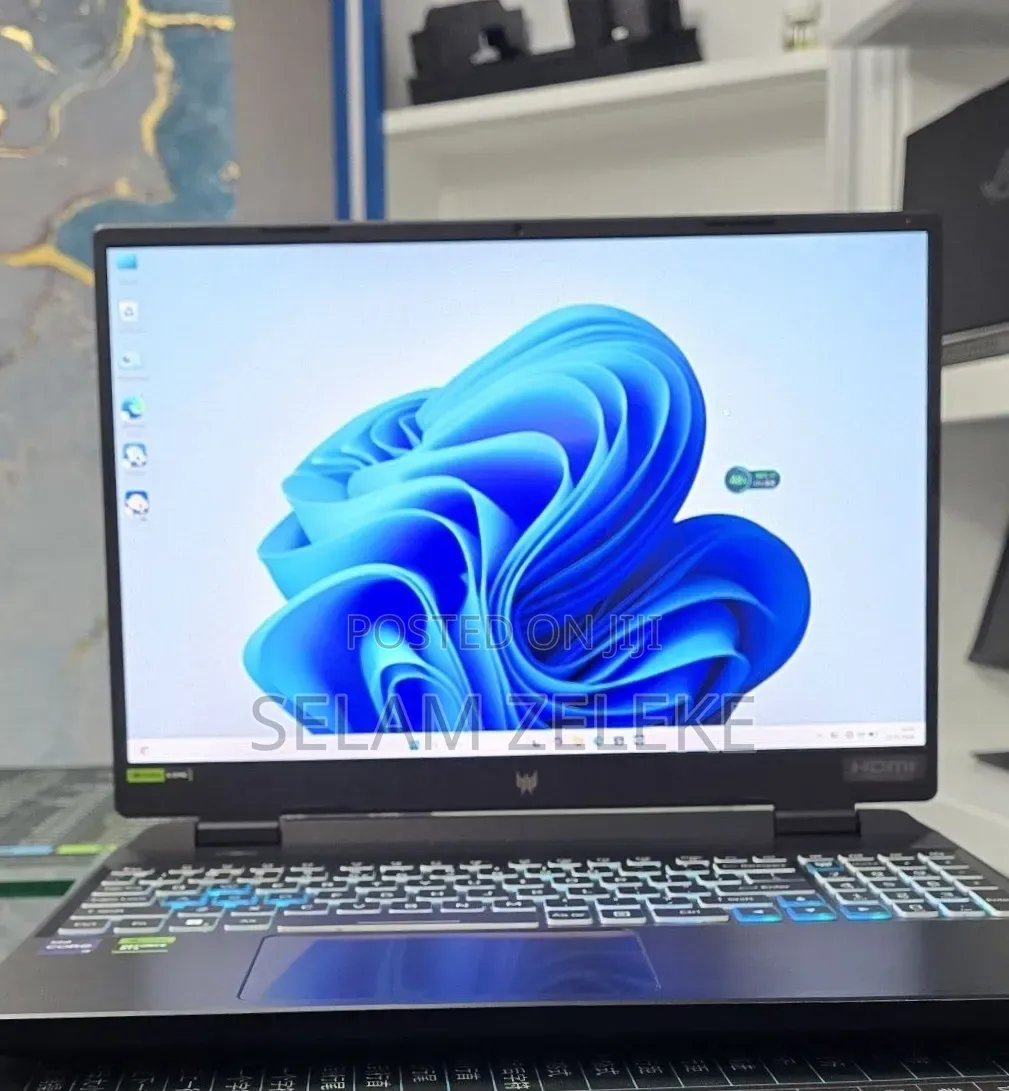 New Laptop Acer Predator Helios 300 16GB Intel Core i9 SSD 1T