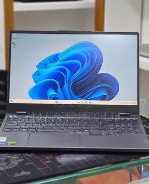 New Laptop Lenovo Legion 5 24GB Intel Core i7 SSD 1T