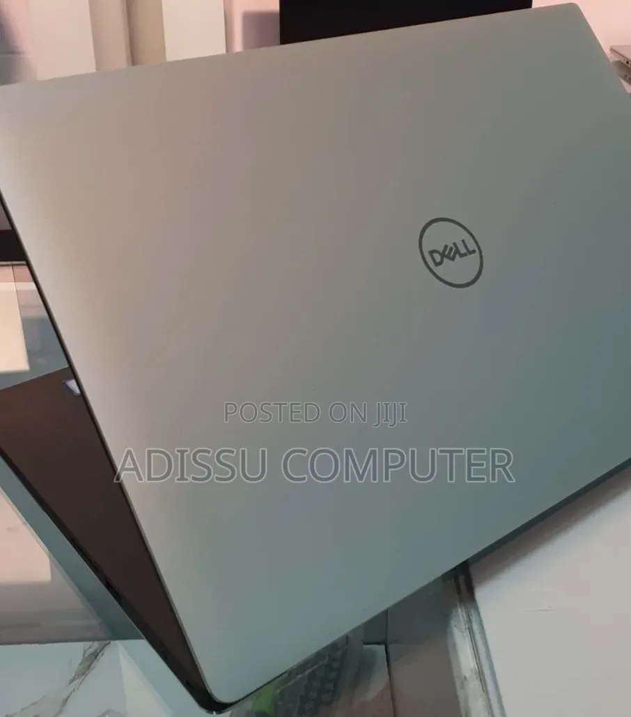 New Laptop Dell XPS 13 16GB Intel Core i9 SSD 512GB