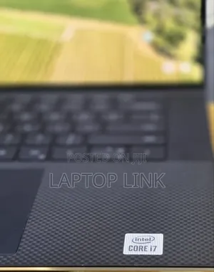 New Laptop Dell XPS 15 16GB Intel Core i7 SSD 512GB