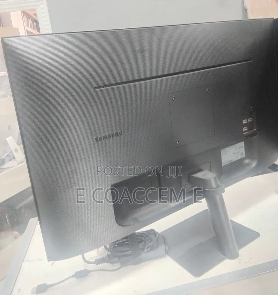 Samsung Monitor 32"