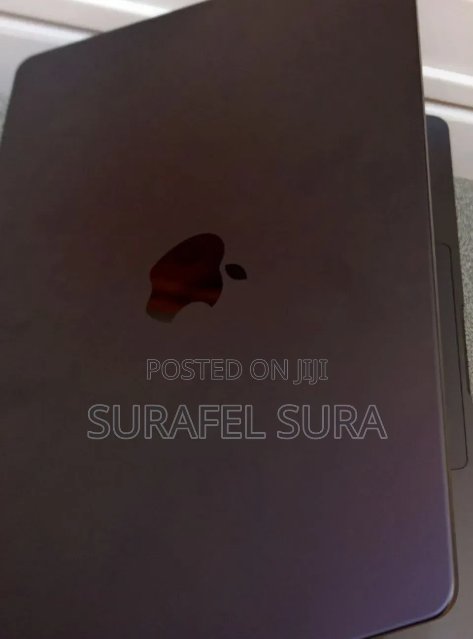 New Laptop Apple MacBook Pro 2025 M5 16GB Apple M5 SSD 512GB