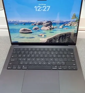New Laptop Apple MacBook Pro 2025 M5 16GB Apple M5 SSD 512GB