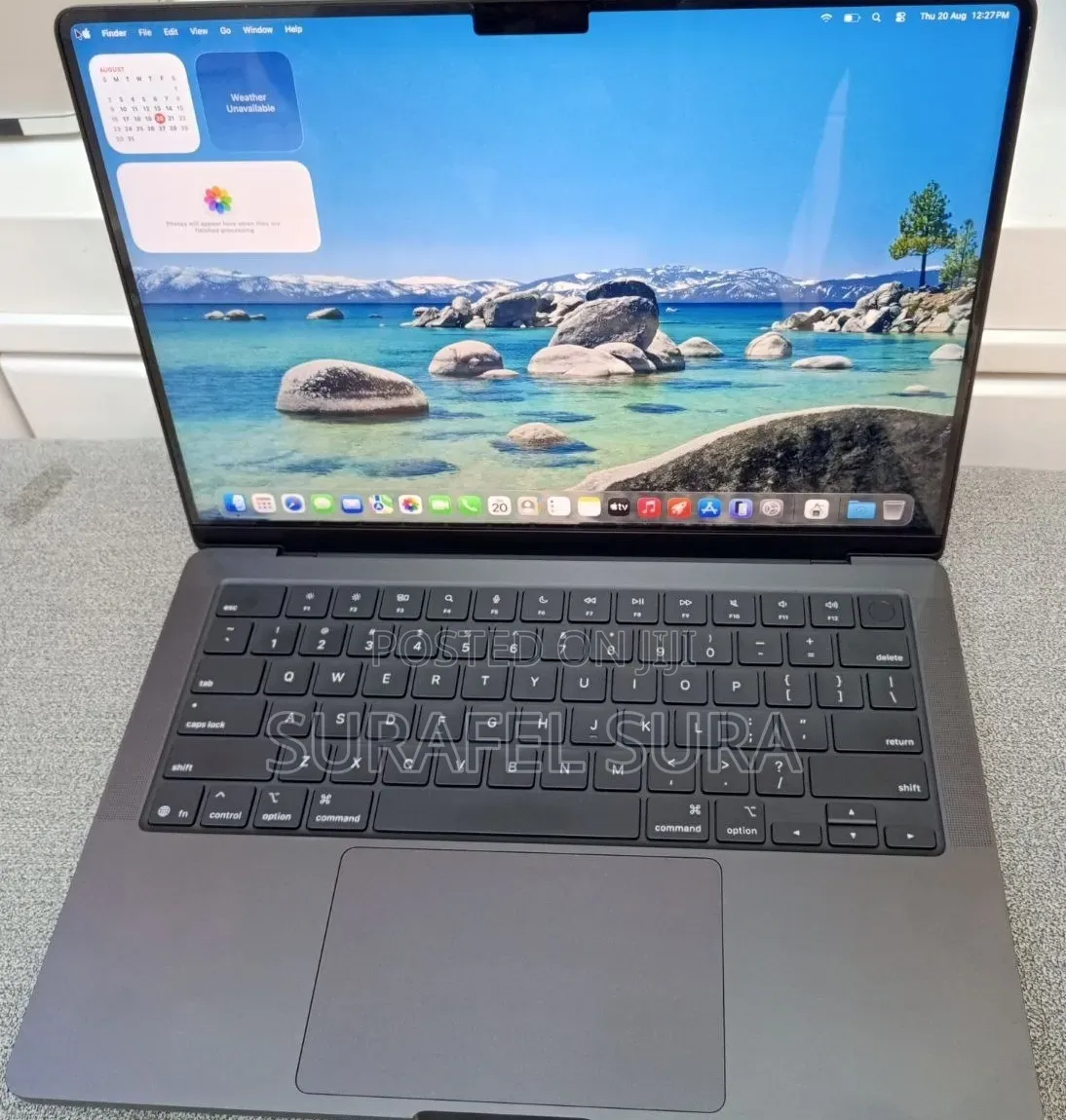 New Laptop Apple MacBook Pro 2025 M5 16GB Apple M5 SSD 512GB