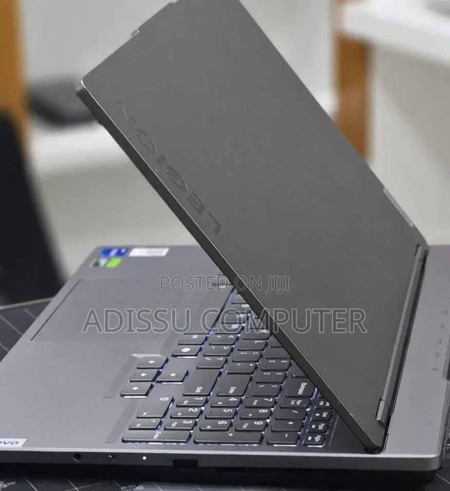 New Laptop Lenovo Legion 5 24GB Intel Core i7 SSD 1T