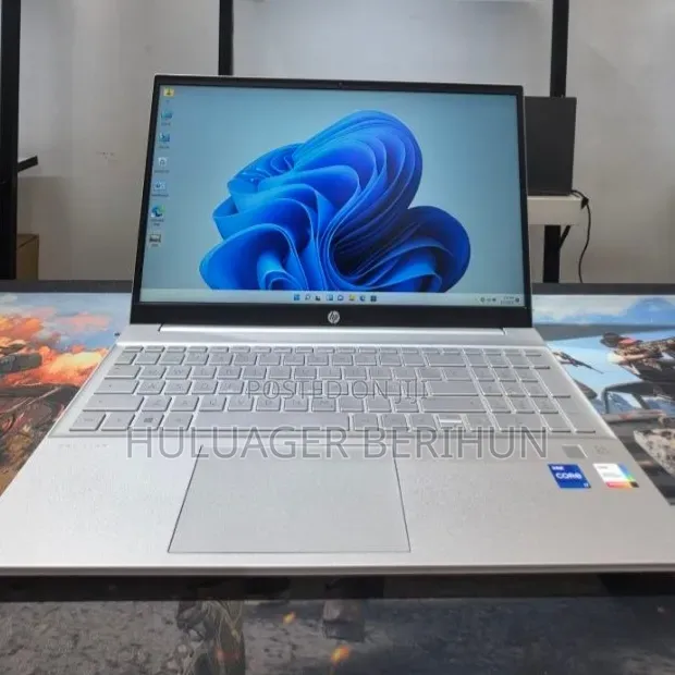 New Laptop HP Pavilion 15 16GB Intel Core i7 SSD 512GB