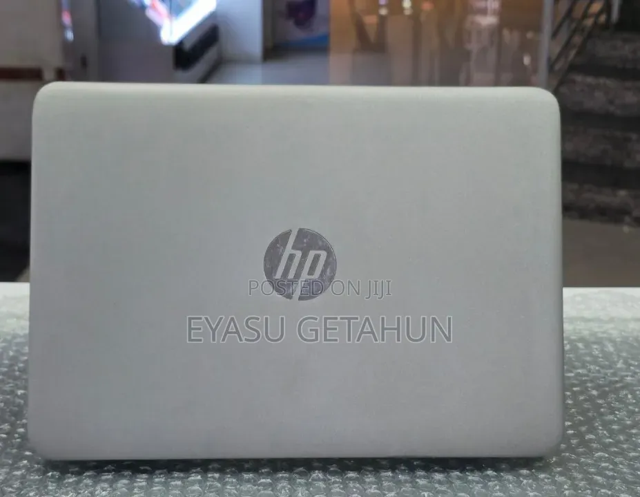 New Laptop HP EliteBook 820 G3 8GB Intel Core i5 HDD 1T