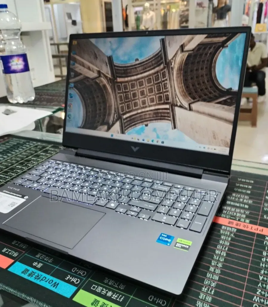New Laptop HP Victus 15 16GB Intel Core i5 SSD 512GB