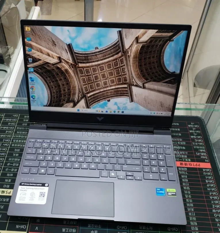 New Laptop HP Victus 15 16GB Intel Core i5 SSD 512GB