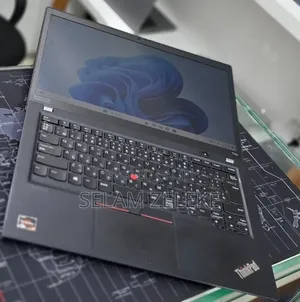 New Laptop Lenovo 16GB AMD Ryzen 5 SSD 512GB