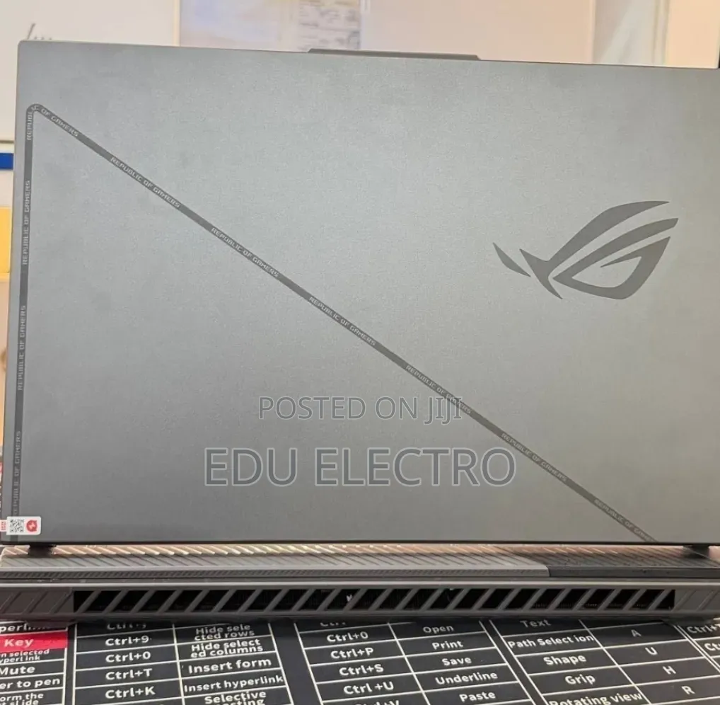 New Laptop Asus ROG Strix G16 G614 16GB Intel Core i9 SSD 1T