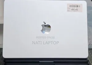 New Laptop Apple MacBook Air 2025 M4 16GB Apple M4 SSD 256GB