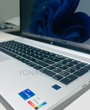 New Laptop HP 16GB Intel Core i7 SSD 512GB