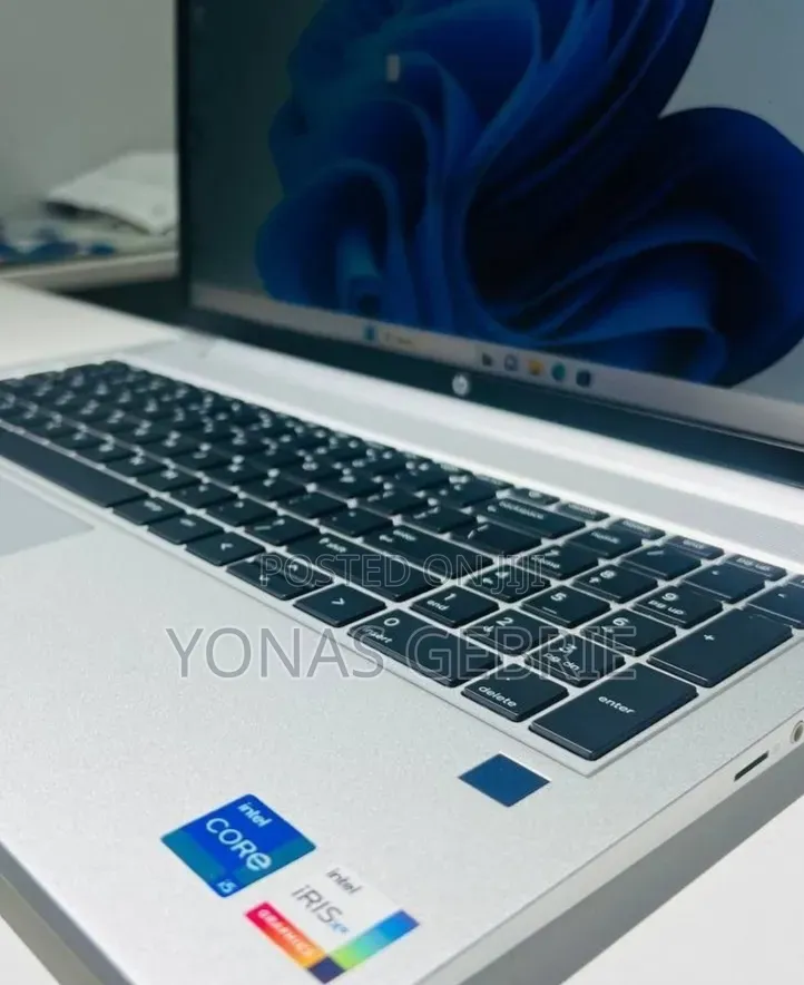 New Laptop HP 16GB Intel Core i7 SSD 512GB