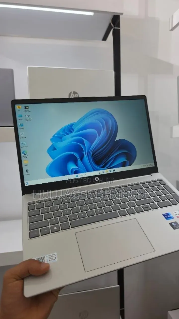 New Laptop HP 15 16GB Intel Core i7 SSD 512GB