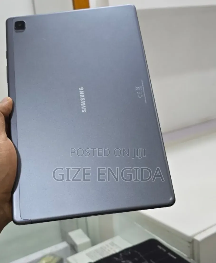 New Samsung Galaxy Tab A 7.0 32 GB Gray