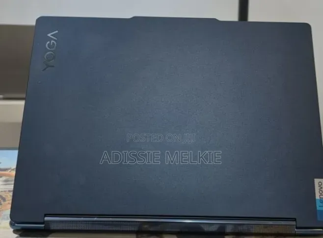 New Laptop Lenovo Yoga 9 16GB Intel Core Ultra 7 SSD 512GB
