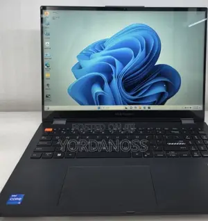 New Laptop Asus VivoBook 15 X505BA 16GB Intel Core i5 SSD 512GB