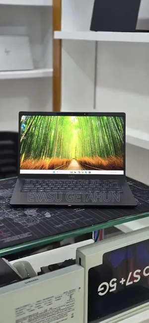 New Laptop Dell Latitude 7410 16GB Intel Core i5 SSD 256GB