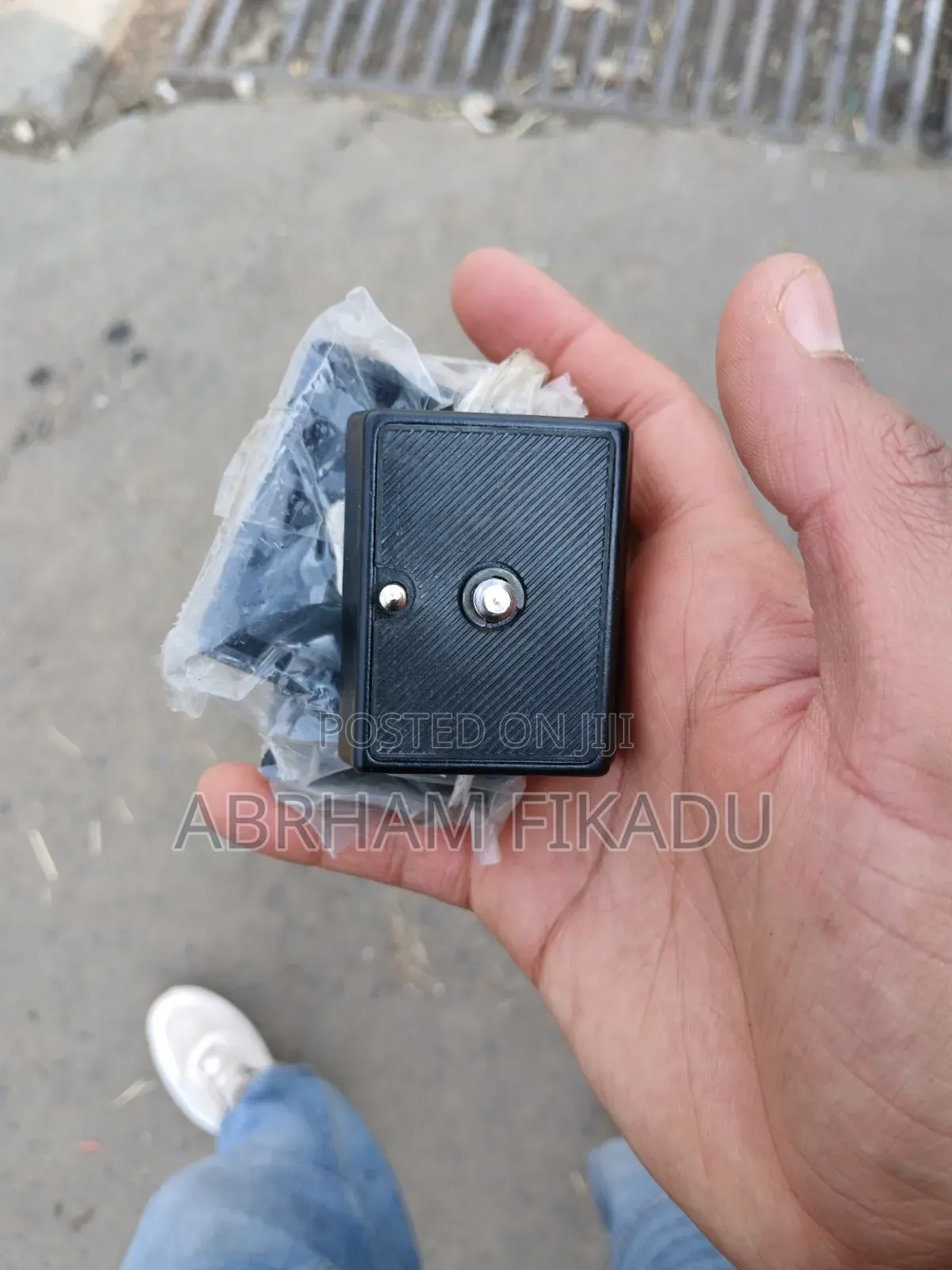 Any Camera Plates for Selling