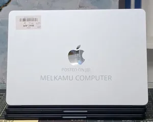 New Laptop Apple MacBook Air 2025 M4 16GB Apple M4 SSD 256GB