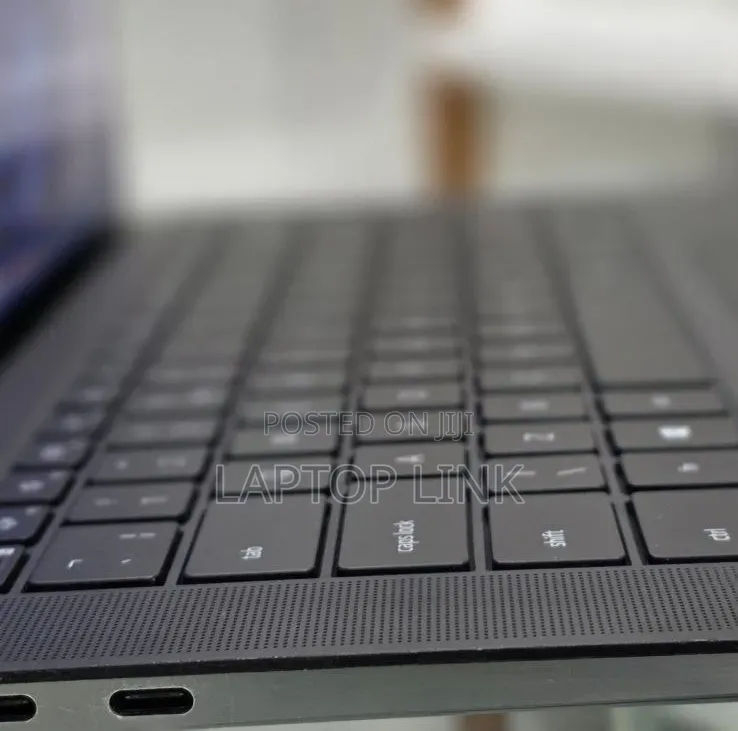New Laptop Dell Precision 5560 16GB Intel Core i7 SSD 512GB