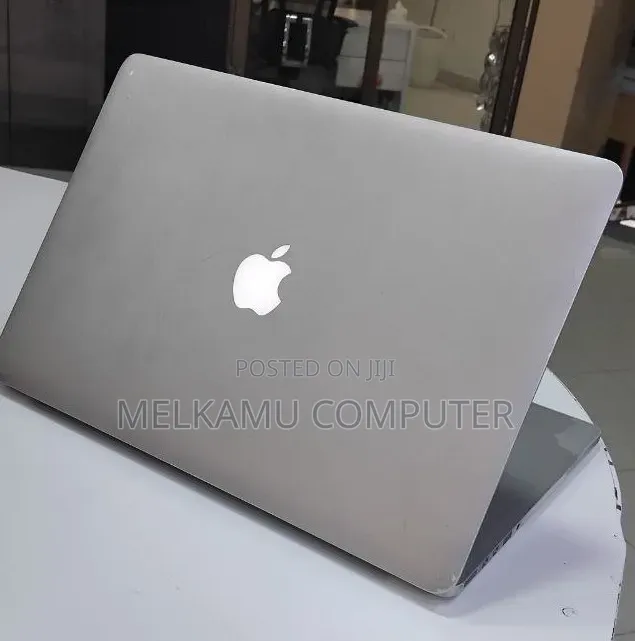 New Laptop Apple MacBook Pro 2014 16GB Intel Core i7 SSD 512GB
