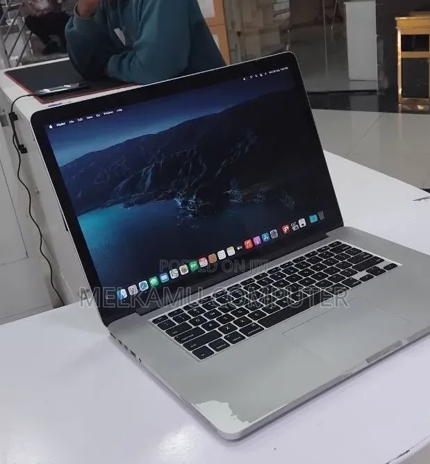 New Laptop Apple MacBook Pro 2014 16GB Intel Core i7 SSD 512GB