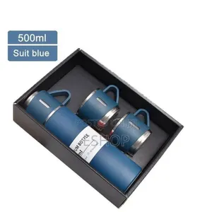 Double Wall Insulated Flask With 2 Multipurpose Handle Cups