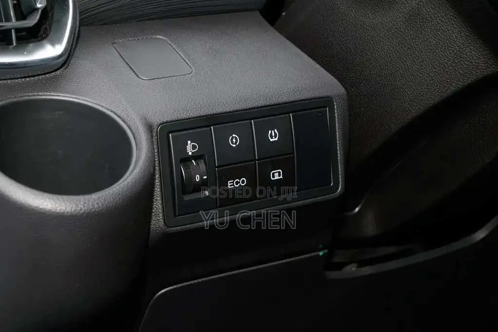 New Wuling EV80 2025 White