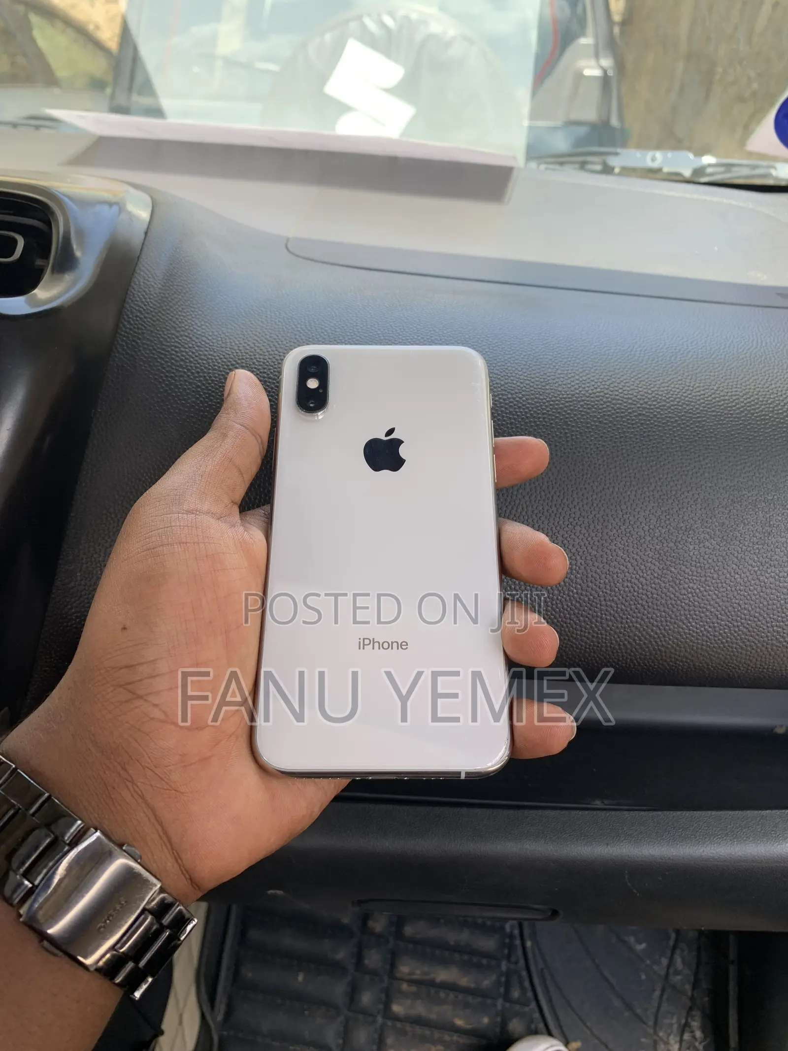 Apple iPhone XS 64 GB White