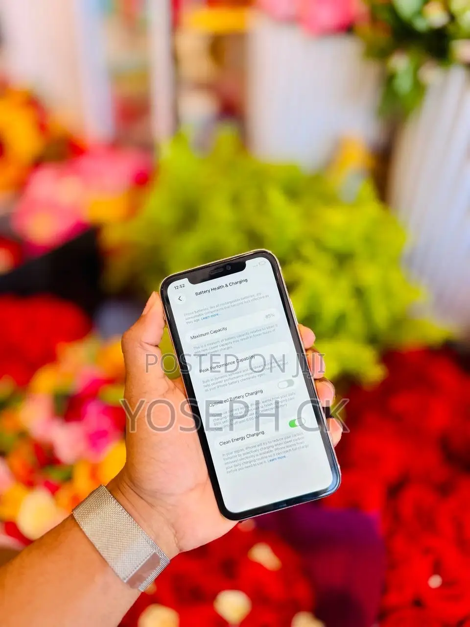 New Apple iPhone 11 64 GB White