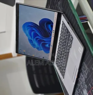 New Laptop Dell 16GB Intel Core i5 SSD 512GB