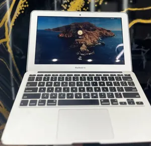 New Laptop Apple MacBook Air 2015 8GB Intel Core i5 SSD 128GB