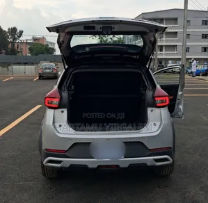 Chery Tiggo 2 2022 Silver