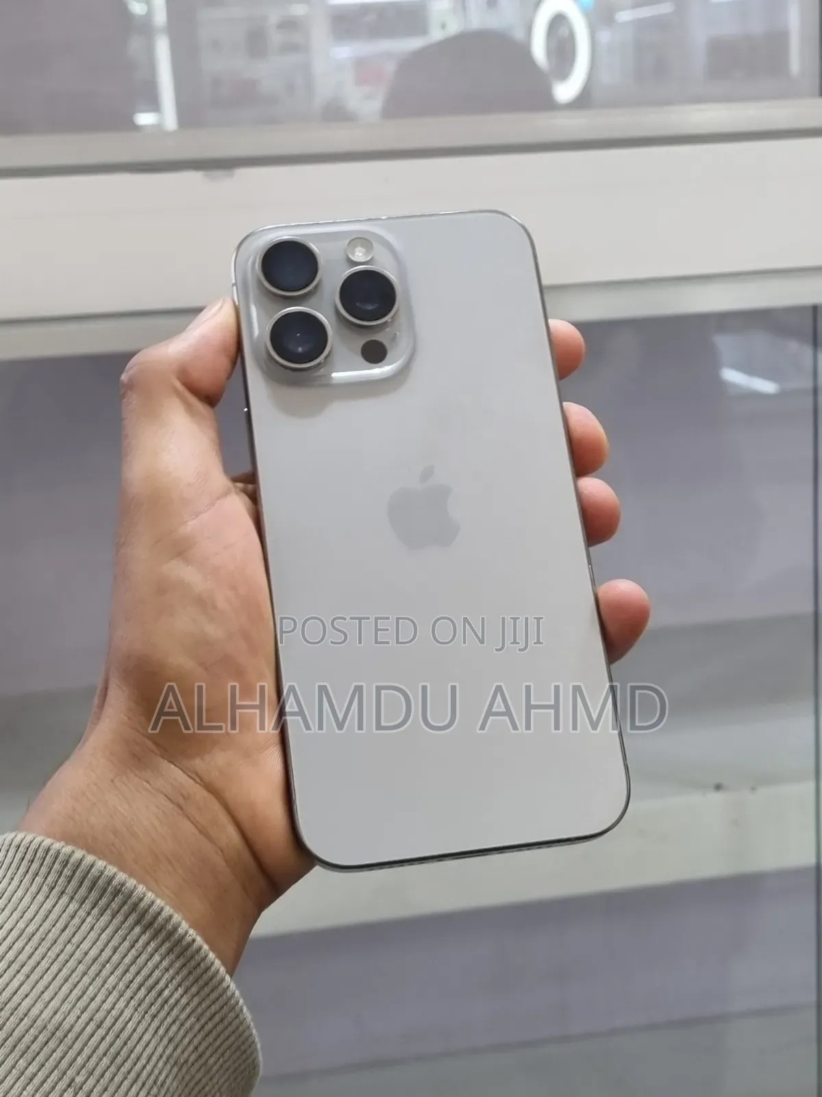 Apple iPhone 15 Pro Max 256 GB
