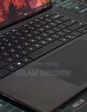 New Laptop Dell Precision 5560 16GB Intel Core i9 SSD 512GB